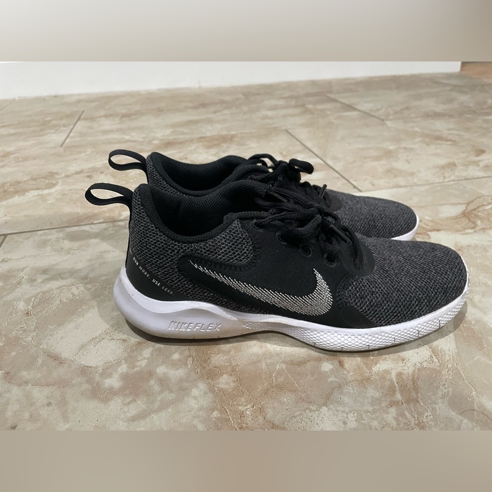 Nike Kids Black and White Sneakers